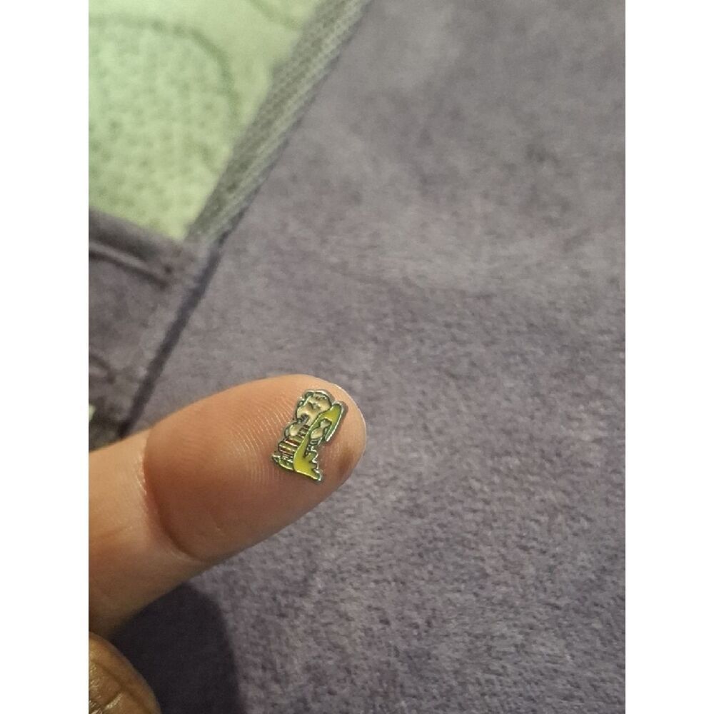 Linus Charm For Floating Lockets - Picture 2 of 3